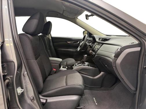 Gun Metallic 2018 Nissan Rogue S