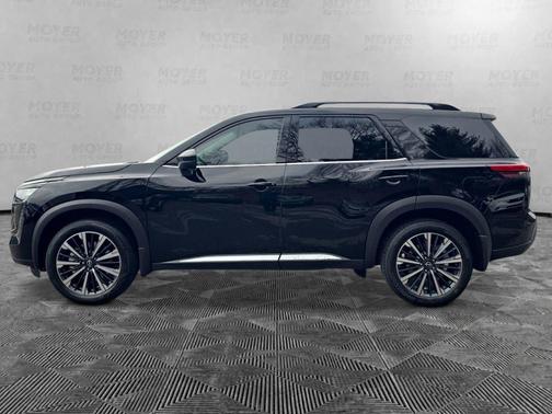 Black 2026 Nissan Pathfinder Platinum