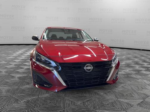 Scarlet Ember 2024 Nissan Altima 2.5 SV