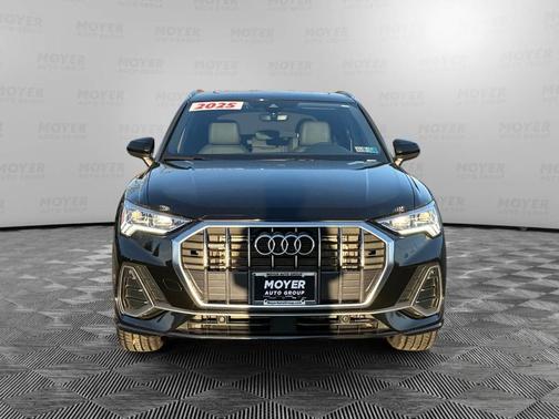 2025 Audi Q3 45 S line Premium