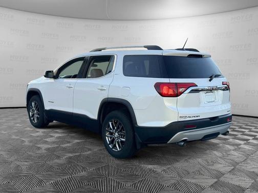 2017 GMC Acadia SLT-1