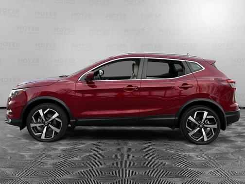 2022 Nissan Rogue Sport SL