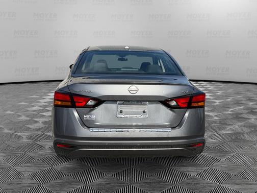 Gun Metallic 2023 Nissan Altima 2.5 SV
