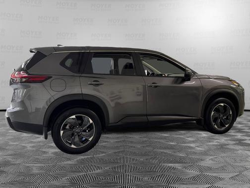 Gun Metallic 2025 Nissan Rogue SV