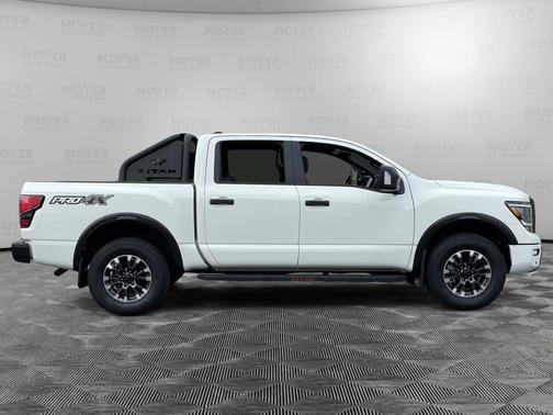 2024 Nissan Titan PRO-4X