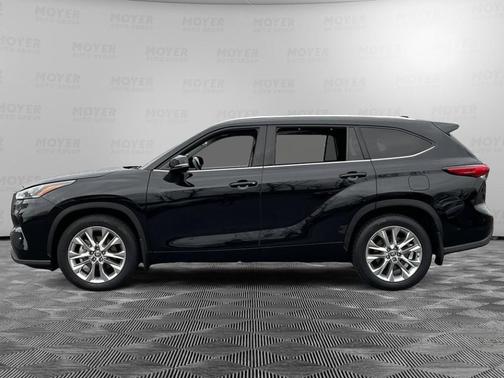 2022 Toyota Highlander Limited