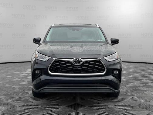2022 Toyota Highlander Limited