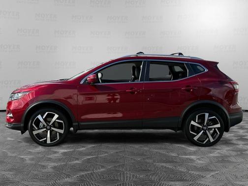 2022 Nissan Rogue Sport SL