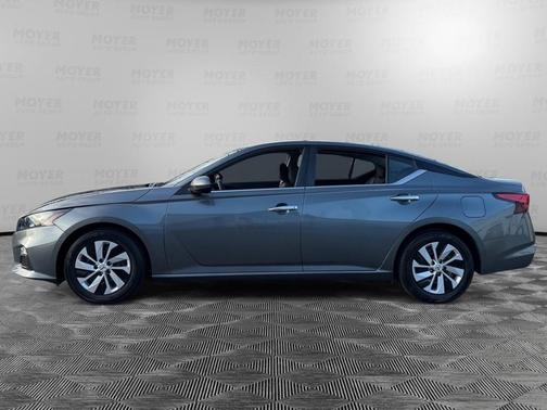 2022 Nissan Altima 2.5 S