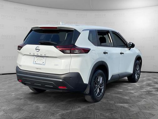 2021 Nissan Rogue S