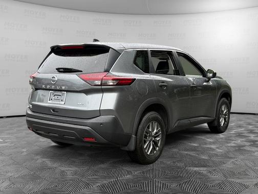 Gun Metallic 2021 Nissan Rogue S