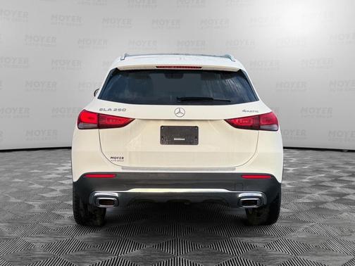 2021 Mercedes-Benz GLA 250 Base 4MATIC