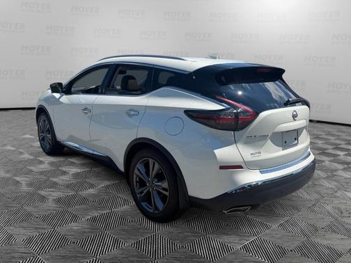 Pearl White Tri-Coat 2024 Nissan Murano Platinum