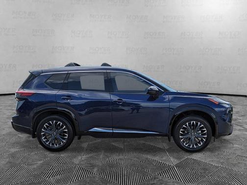 Deep Ocean Blue 2026 Nissan Rogue Platinum