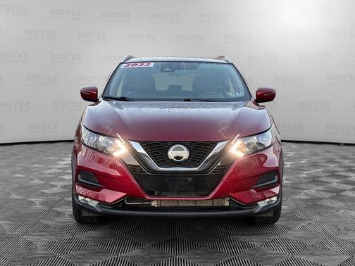 2022 Nissan Rogue Sport SV