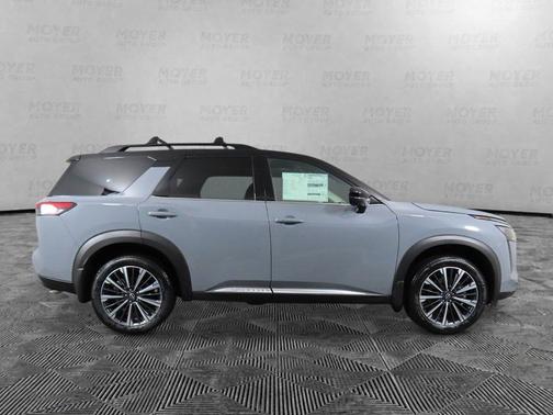 Boulder Gray Metallic 2026 Nissan Pathfinder Platinum