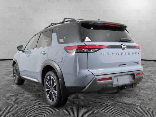 Boulder Gray Metallic 2026 Nissan Pathfinder Platinum