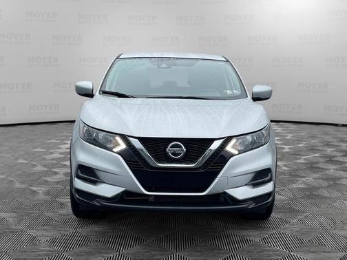 2022 Nissan Rogue Sport S