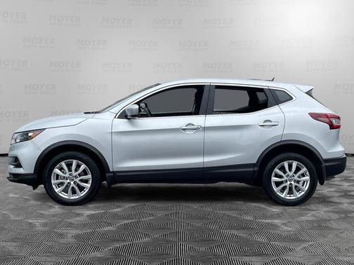2022 Nissan Rogue Sport S