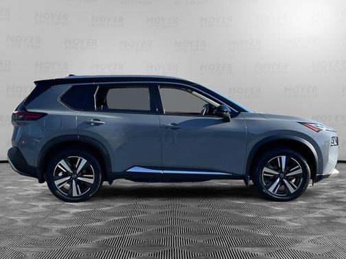2022 Nissan Rogue Platinum