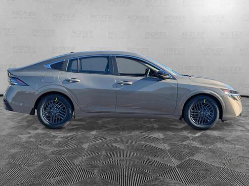 Imperial Bronze 2026 Nissan Sentra SV