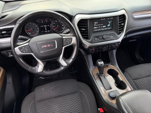 2018 GMC Acadia SLE-1