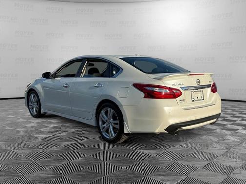 2017 Nissan Altima 3.5 SL