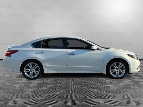 2017 Nissan Altima 3.5 SL