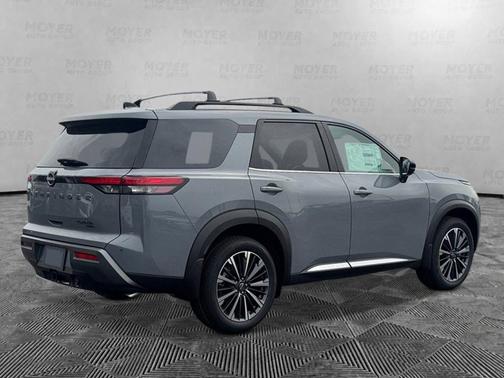 Boulder Gray Metallic 2026 Nissan Pathfinder Platinum
