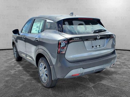 Gun Metallic 2026 Nissan Kicks S