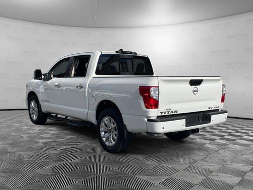 2024 Nissan Titan SV