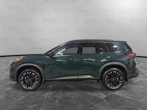 Obsidian Green 2026 Nissan Rogue Dark Armor
