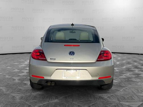 2013 Volkswagen Beetle 2.0L TDI