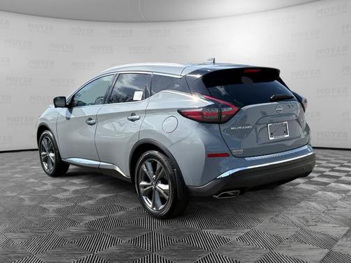 Boulder Gray Pearl 2023 Nissan Murano Platinum