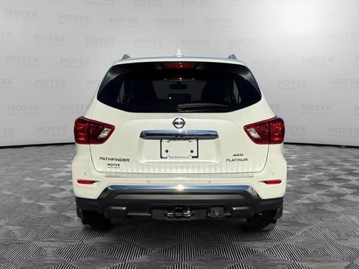 2020 Nissan Pathfinder Platinum
