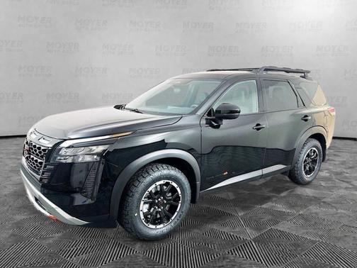 Black 2026 Nissan Pathfinder Rock Creek