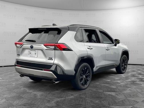 2022 Toyota RAV4 Hybrid XSE