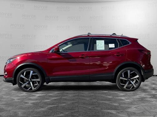2022 Nissan Rogue Sport SL