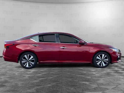 2022 Nissan Altima 2.5 SL