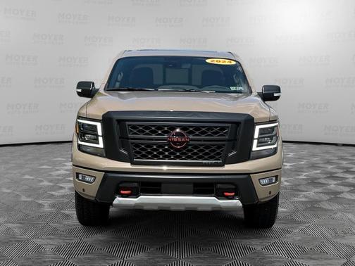 2024 Nissan Titan PRO-4X