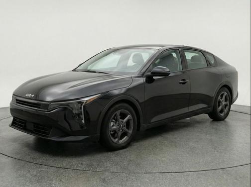 Aurora Black Pearl 2025 Kia K4 LXS