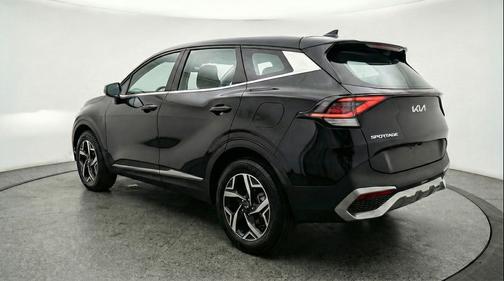 Ebony Black 2025 Kia Sportage LX