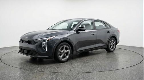 Interstellar Gray 2025 Kia K4 LXS