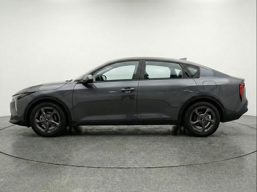 Interstellar Gray 2025 Kia K4 LXS