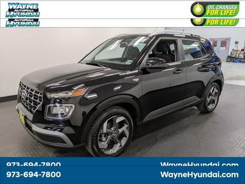 2023 Hyundai VENUE SEL
