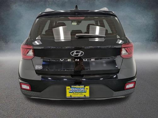 2021 Hyundai VENUE SEL