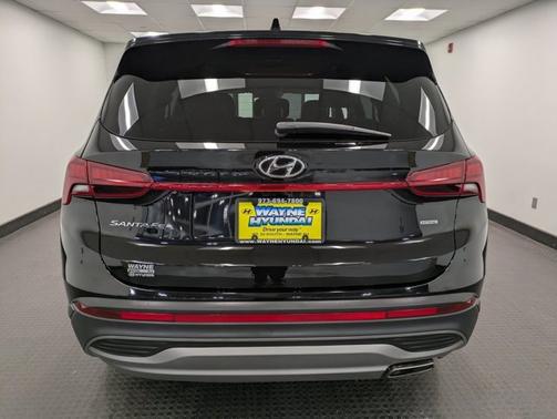 2023 Hyundai SANTA FE SE