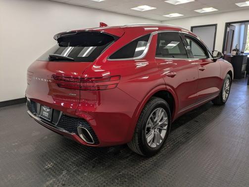 2023 Genesis GV70 2.5T