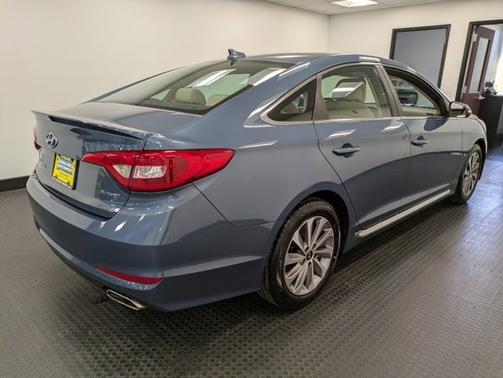 2017 Hyundai SONATA Sport