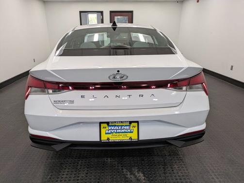 Quartz White 2023 Hyundai ELANTRA SEL